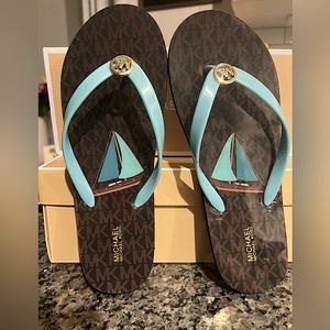Authentic Michael Kors Sail Boat Flip Flop Size 10